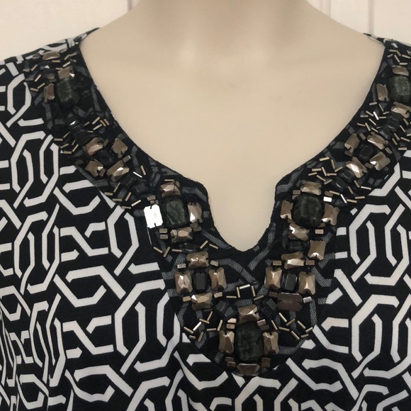 Black and White Geometric Print Beaded Shirt 22/24 - Picture 4 of 7